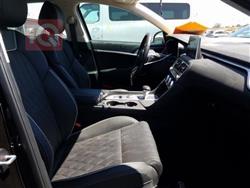 جنسس G70